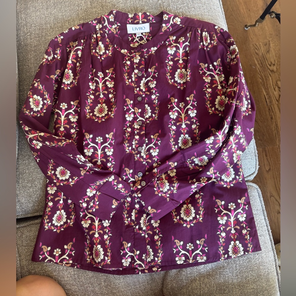 Livro-NWT Bradley Women's Floral Button-Front Blouse - Burgundy - Picture 3 of 6